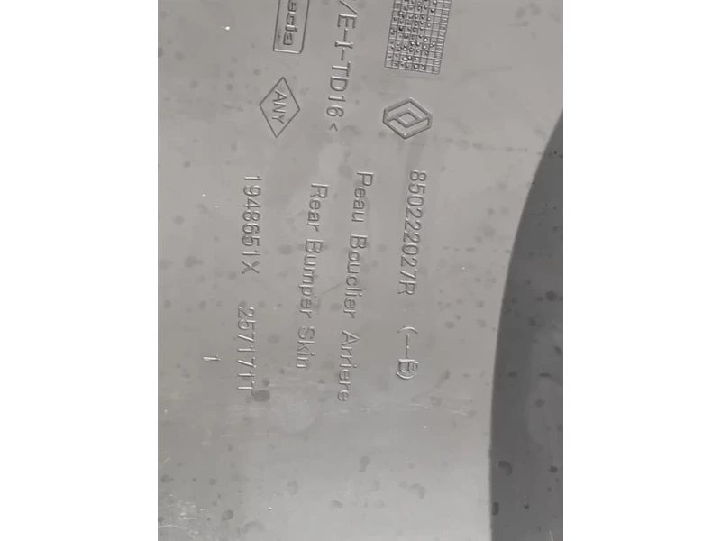 Paraurti POST 850222027R Dacia Duster II 2018