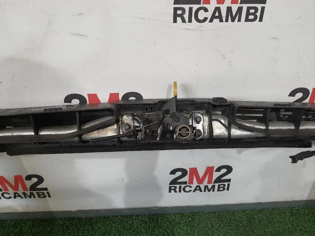 Rivestimento Frontale ANT A2466200234 Mercedes Classe A W176 2013