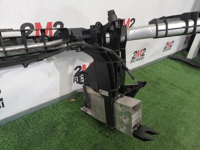 Rivestimento Frontale ANT A2466200234 Mercedes Classe A W176 2013