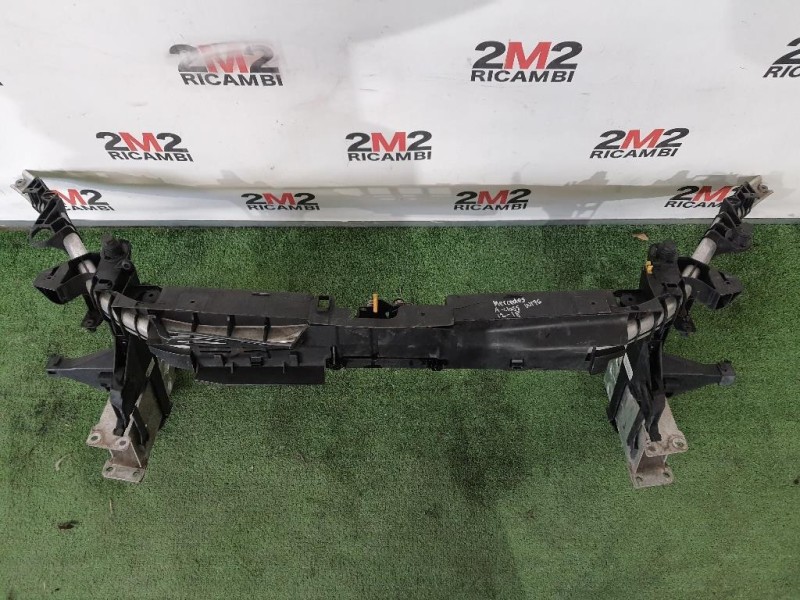 Rivestimento Frontale ANT A2466200234 Mercedes Classe A W176 2013