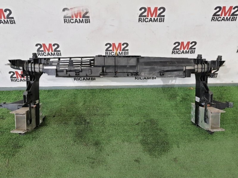 Rivestimento Frontale ANT A2466200234 Mercedes Classe A W176 2013