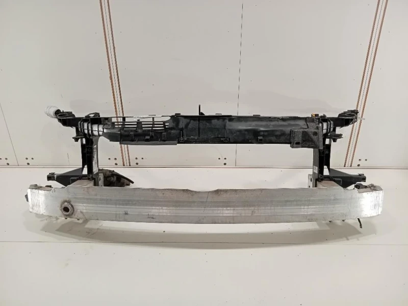 Rivestimento Frontale ANT A2466200195 W246 Mercedes Classe A W176 2013