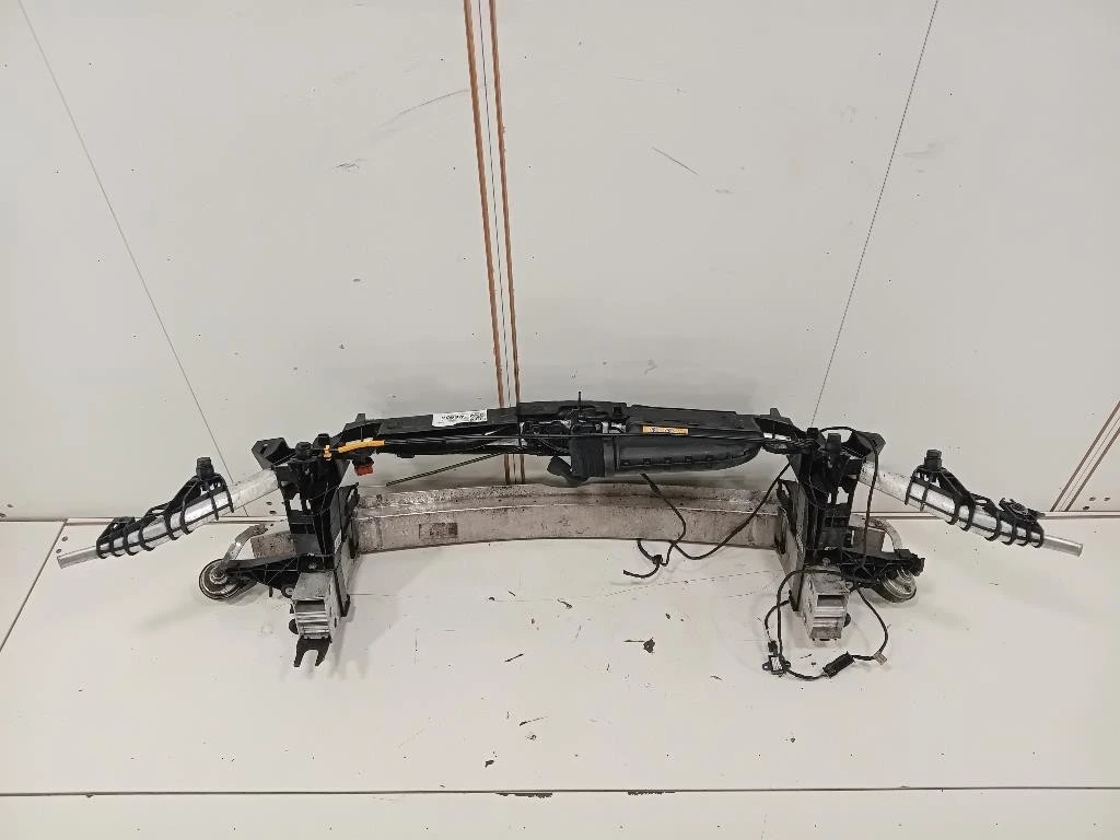 Rivestimento Frontale ANT A2466200315 Mercedes Classe A W176 2013