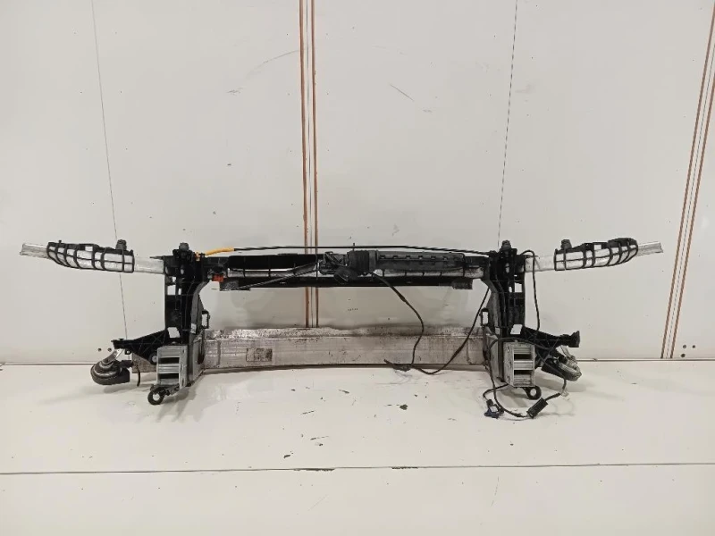 Rivestimento Frontale ANT A2466200315 Mercedes Classe A W176 2013