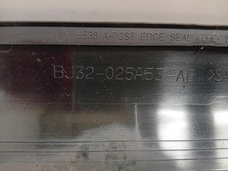 Modanatura Adesiva Montante Parabrezza SX BJ32-025A53-AG Land Rover Range Rover Evoque I 2011