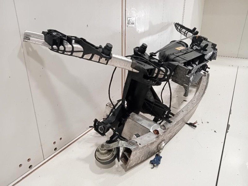 Rivestimento Frontale ANT A2466200315 Mercedes Classe A W176 2013