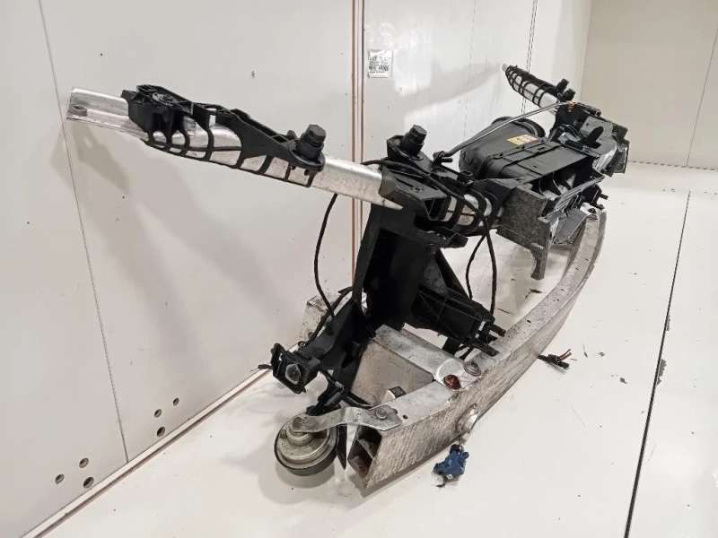 Rivestimento Frontale ANT A2466200315 Mercedes Classe A W176 2013