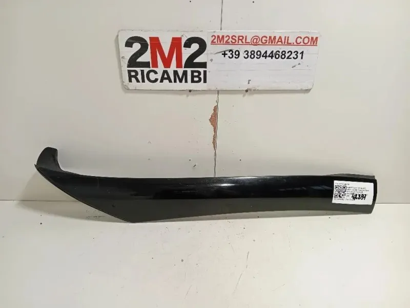 Modanatura Adesiva Montante Parabrezza SX A1716900139 Mercedes Classe SLK R171 2004