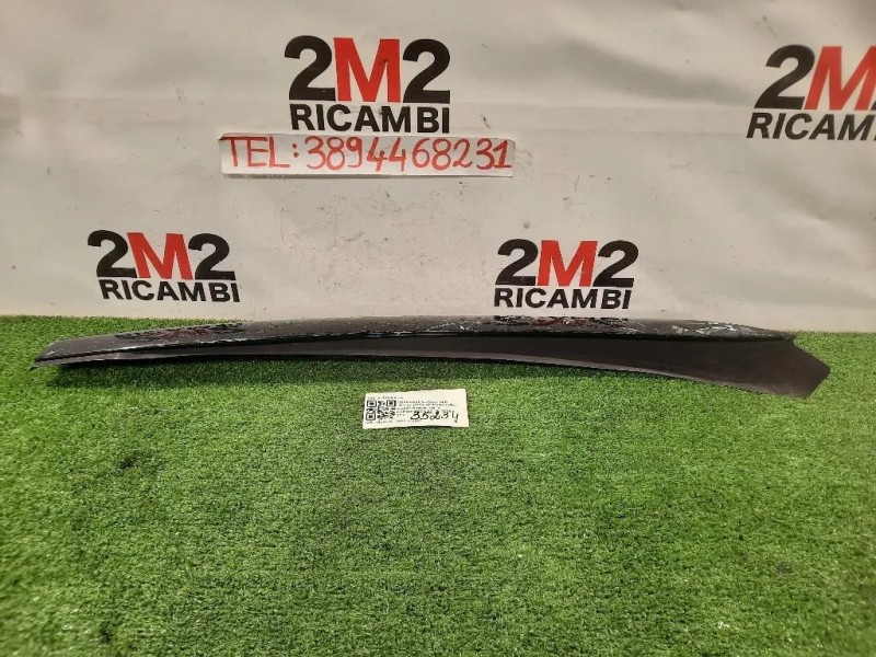 Modanatura Adesiva Montante Parabrezza SX A1716900139 Mercedes Classe SLK R171 2004