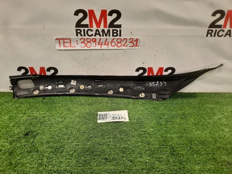 Modanatura Adesiva Montante Parabrezza SX A1716900139 Mercedes Classe SLK R171 2004