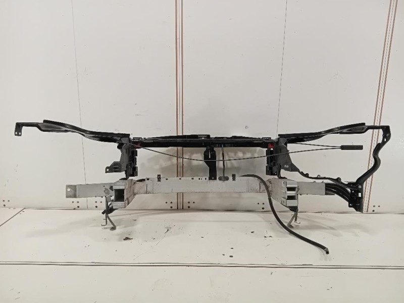 Rivestimento Frontale ANT RIVESTIMENTO FRONTALE ANT Mercedes Classe E W212 2013