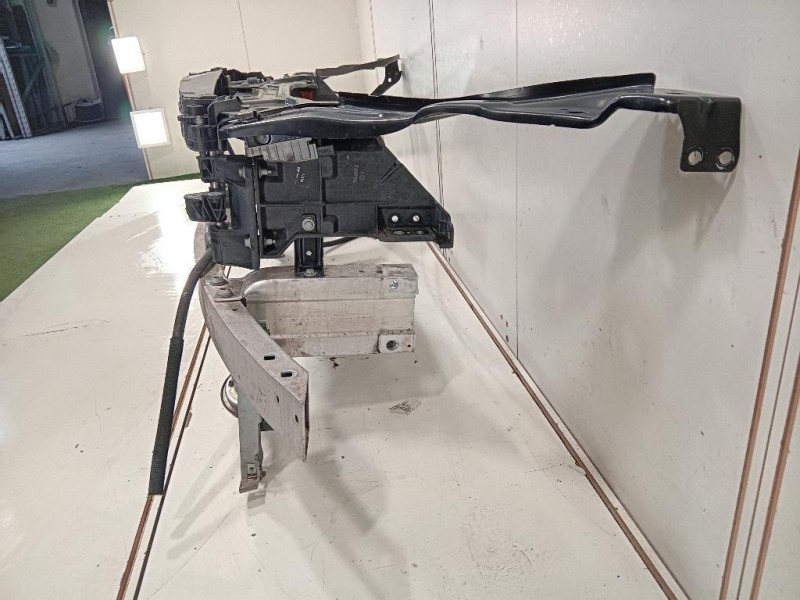 Rivestimento Frontale ANT RIVESTIMENTO FRONTALE ANT Mercedes Classe E W212 2013