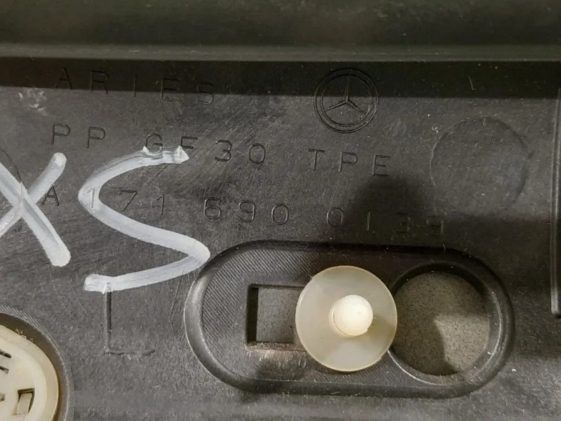 Modanatura Adesiva Montante Parabrezza SX A1716900139 Mercedes Classe SLK R171 2008