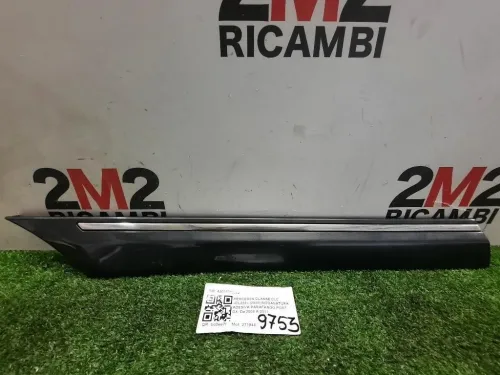 Modanatura Adesiva Parafango POST DX A2036903882 Mercedes Classe CLC Cl203 2008