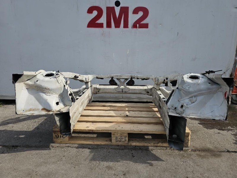 Rivestimento Frontale ANT FRONTALE LAMIERATO ANTERIORE ANT Mercedes Classe SLK R171 2004