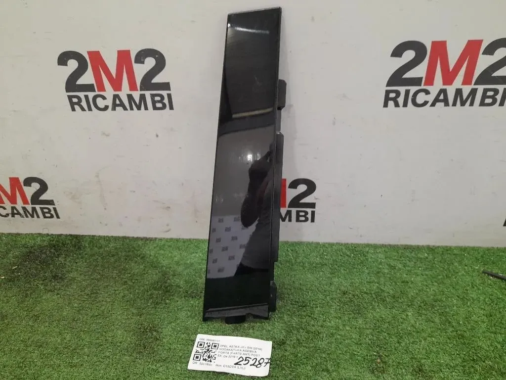 Modanatura Adesiva Porta Parte ANT POST SX 39085711 Opel Astra K SW 2016