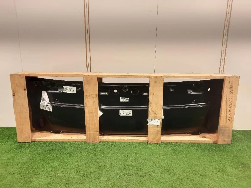 Rivestimento Frontale ANT 61200-MB430 Nissan Cabstar F24M 2014