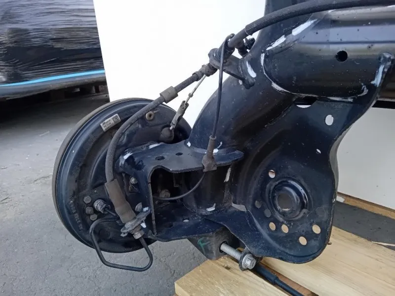 Assale POST 2422135 Ford PUMA II 2024