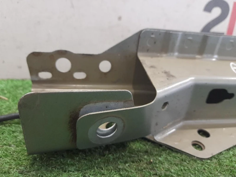 Rivestimento Frontale ANT 13312474 Opel Astra J SW 2010