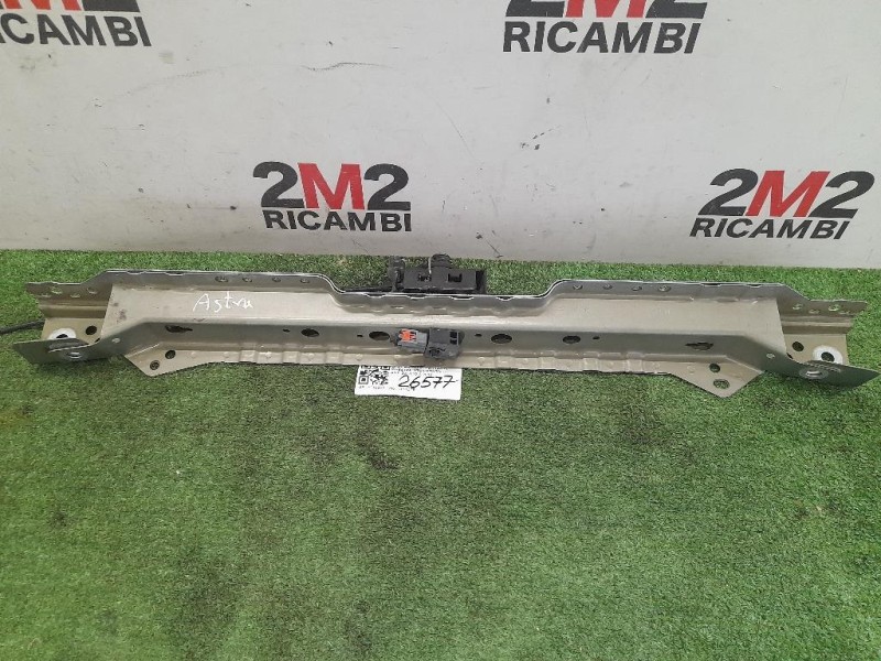 Rivestimento Frontale ANT 13312474 Opel Astra J SW 2010