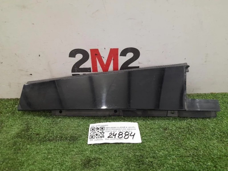 Modanatura Adesiva Porta ANT DX A1777220200 Mercedes Classe A W177 2018