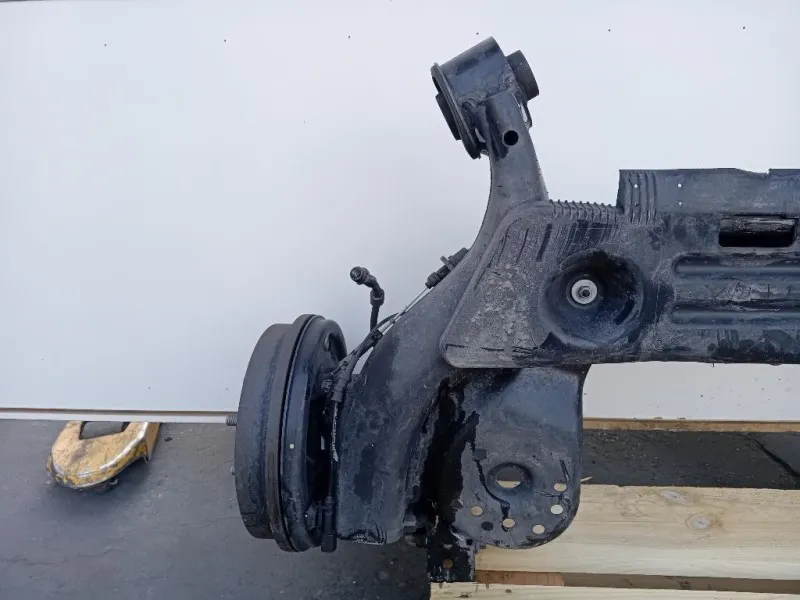 Assale POST 2422135 Ford PUMA II 2024