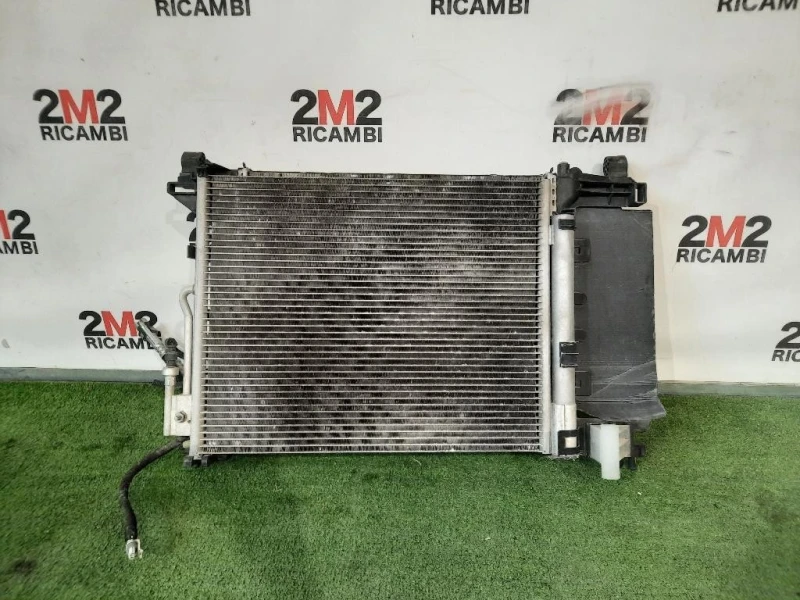 Rivestimento Frontale ANT 13330994 Opel Meriva B 2010