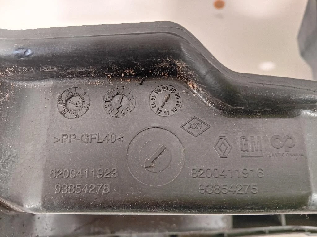 Rivestimento Frontale ANT RIVESTIMENTO FRONTALE ANT Opel Vivaro A 2007