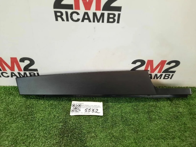 Modanatura Adesiva Porta ANT SX 51337258309 Bmw Serie 3 F30 Berlina 2015