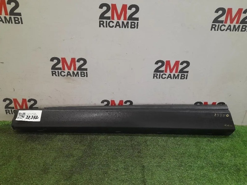 Modanatura Adesiva Porta ANT SX  Ford PUMA II 2019