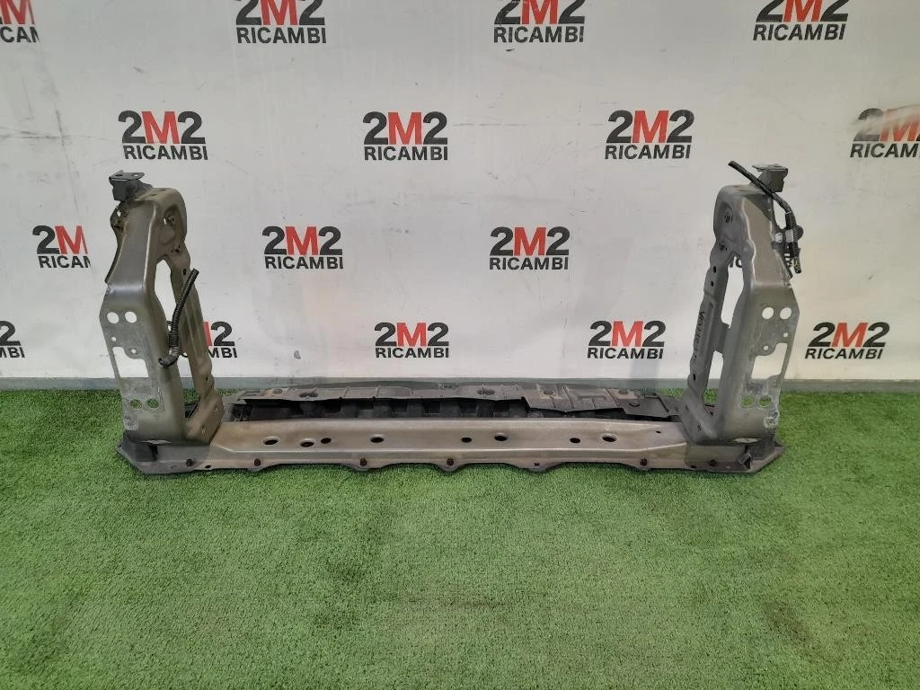 Rivestimento Frontale ANT Toyota Yaris IV 2014