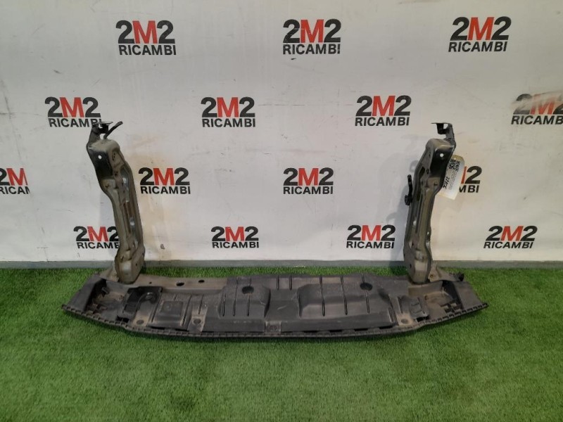 Rivestimento Frontale ANT Toyota Yaris IV 2014