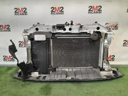 Rivestimento Frontale ANT RIVESTIMENTO FRONTALE YARIS 2014- Toyota Yaris IV 2014