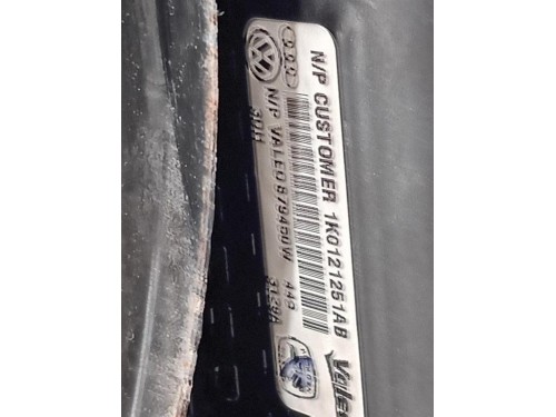 Rivestimento Frontale ANT 1K0 121 205 AD Volkswagen GOLF V 2004