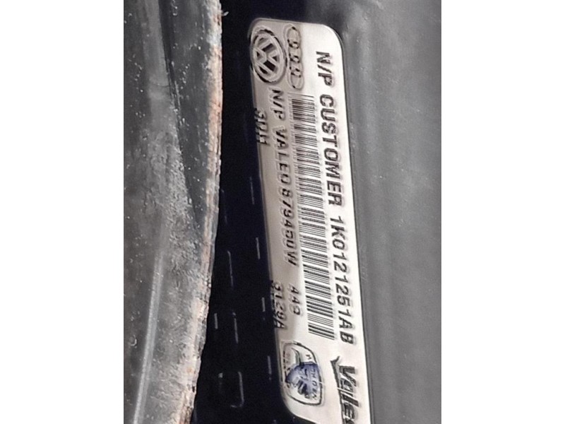 Rivestimento Frontale ANT 1K0 121 205 AD Volkswagen GOLF V 2004