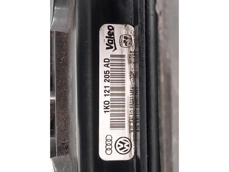 Rivestimento Frontale ANT 1K0 121 205 AD Volkswagen GOLF V 2004