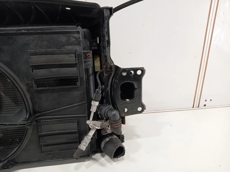 Rivestimento Frontale ANT 5K0805588E Volkswagen GOLF VI 2009