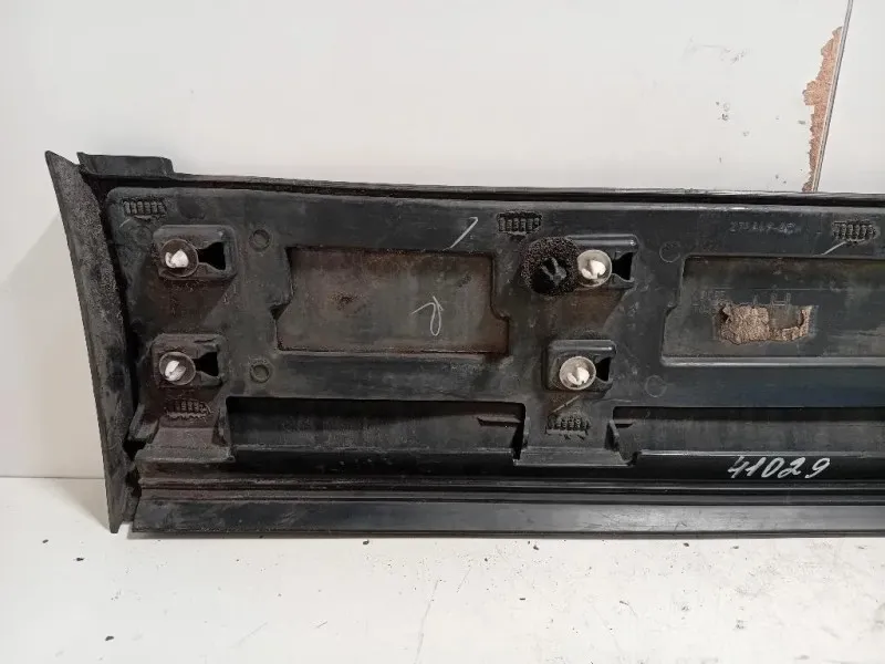 Modanatura Adesiva Porta POST SX FFK72-274A49-AC Land Rover Discovery V Sport 2019