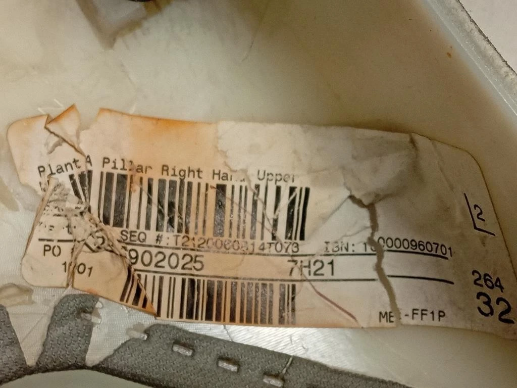 Rivestimento Interno Montante Parabrezza DX A2516902025 Mercedes Classe R W251 2006