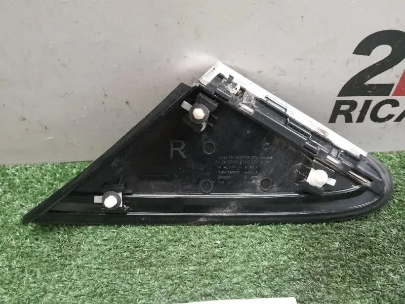 Modanatura Adesiva Retrovisore Esterno DX A2466900387 Mercedes Classe B W246 2012