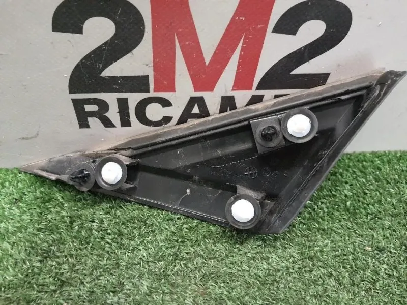 Modanatura Adesiva Retrovisore Esterno DX 9811262080 Peugeot 5008 II 2017