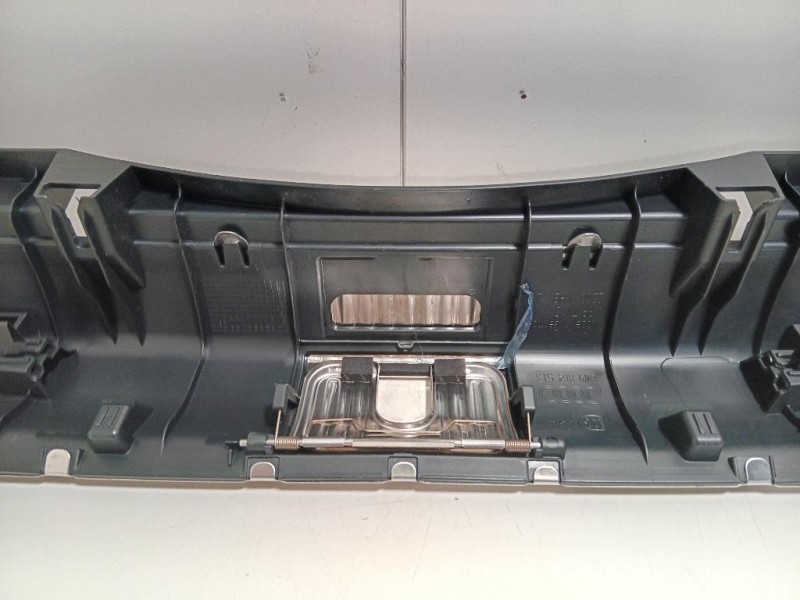 Rivestimento Lamiera POST 8W9864513 Audi A4 8W5 Avant 2015