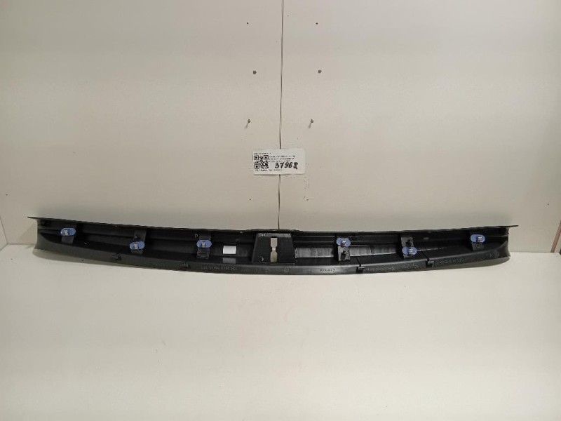 Rivestimento Lamiera POST 849930170R Dacia Duster II 2018