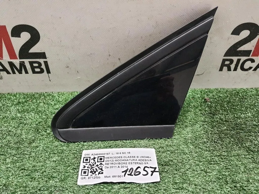 Modanatura Adesiva Retrovisore Esterno SX A2466900187 Mercedes Classe B W246 2012