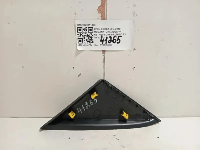 Modanatura Adesiva Retrovisore Esterno SX 9830111380 Opel Corsa F 2019