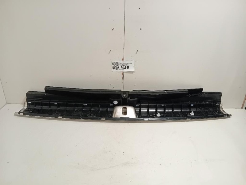 Rivestimento Lamiera POST A2056900605 Mercedes Classe C W205 2014