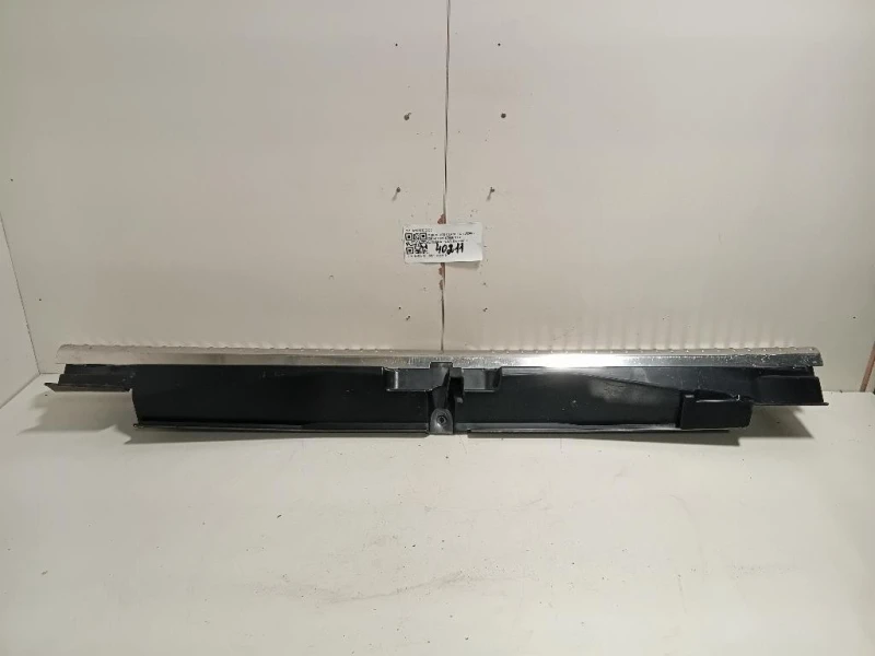 Rivestimento Lamiera POST A2056900605 Mercedes Classe C W205 2014