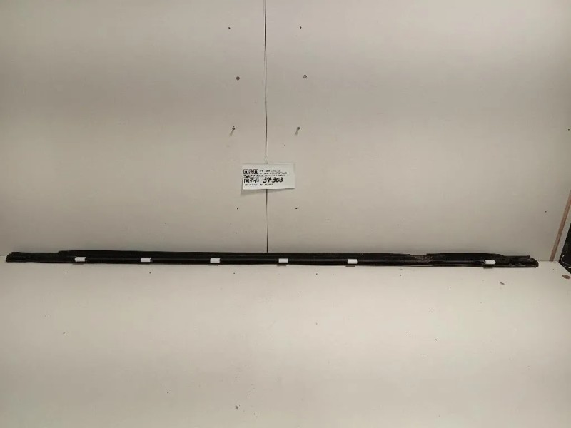 Modanatura Cristallo Deflettore SX  Opel Mokka 2013