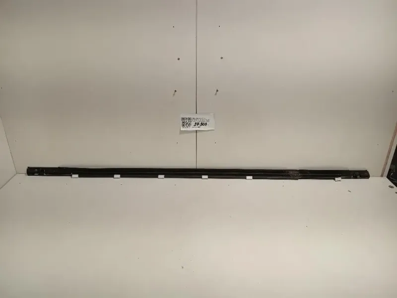 Modanatura Cristallo Deflettore SX Opel Mokka 2013