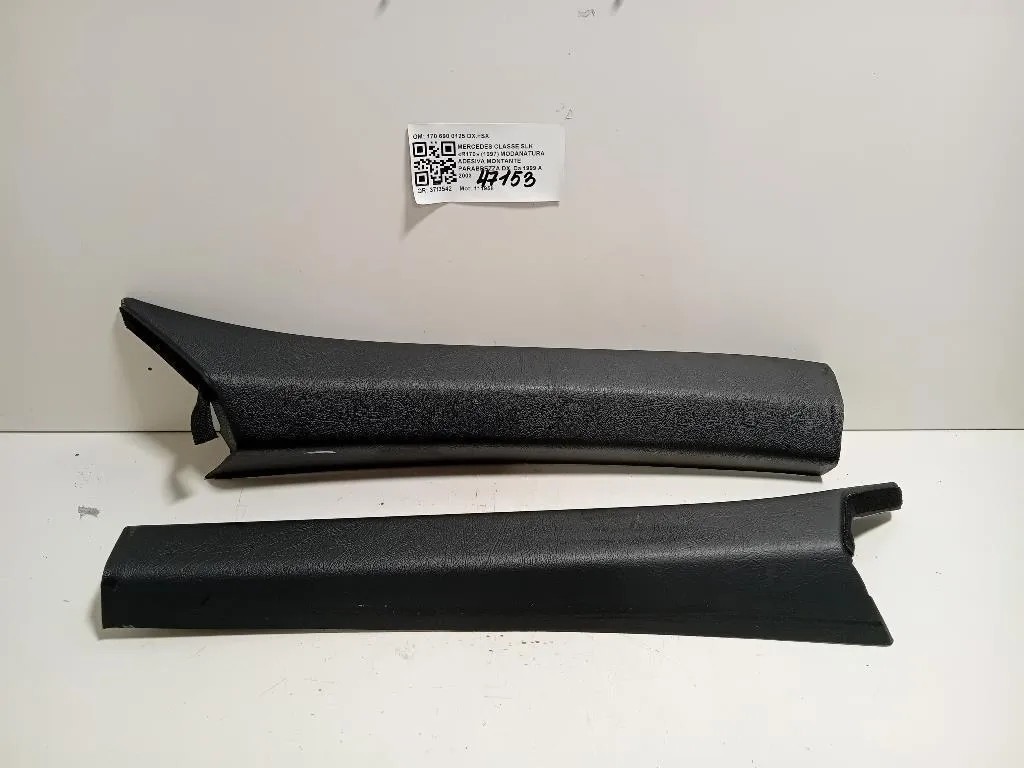 Modanatura Cristallo Montante Parabrezza DX A170 698 04 98 Mercedes Classe SLK R170 1997